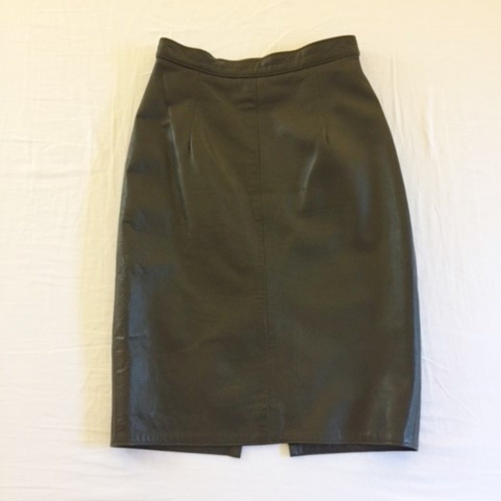 Vintage Leather Pencil Skirt in Olive Green